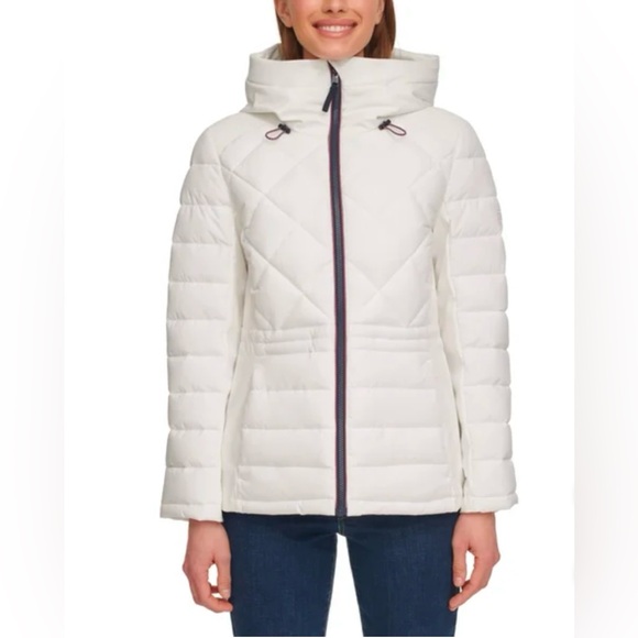 Tommy Hilfiger Ladies' Quilted Jacket - Picture 5 of 8